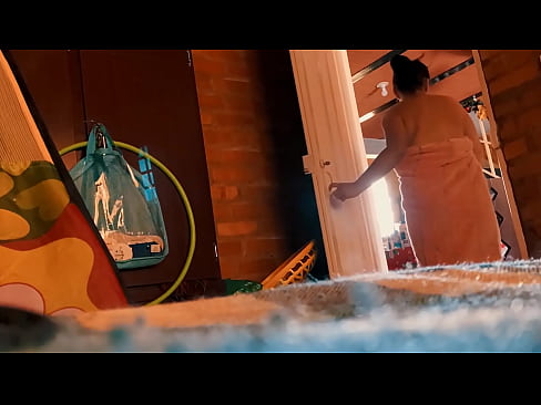 ❤️ আমার চাচা ঝরনা মধ্যে আমাকে অনুসরণ, তিনি আমাকে fucks যখন আমি একটি গোসল নিতে. অ্যানাল ভিডিও ️❤